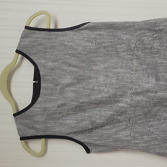 Hobbs London women's tweed sleeveless dress sz 8 knee length flax/linen - Picture 2 of 7